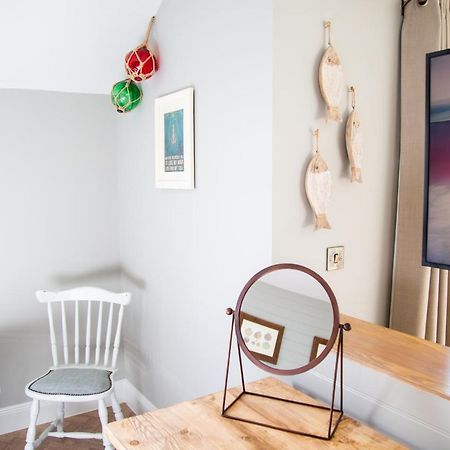 The Crusoe Hotel Lower Largo Bagian luar foto