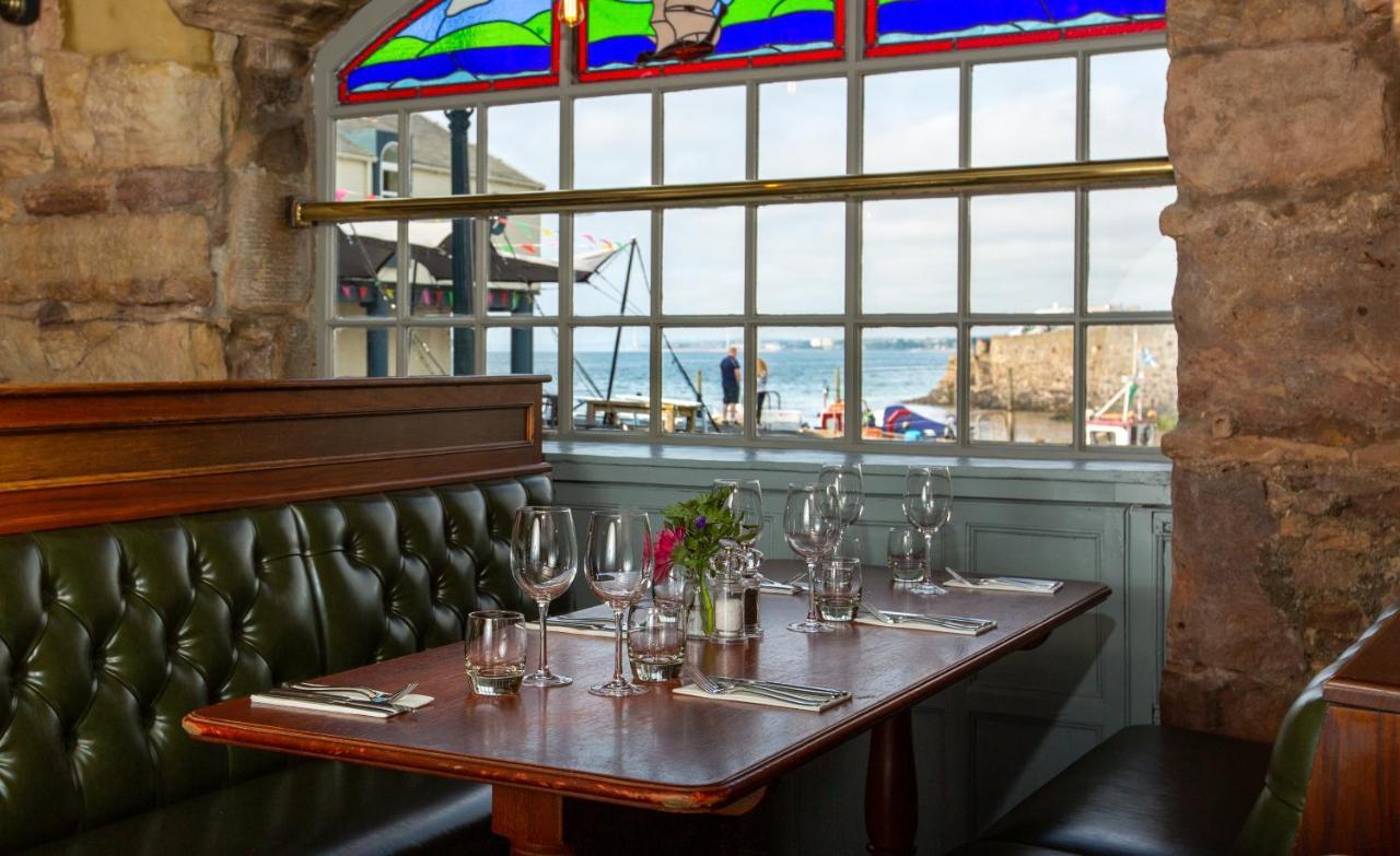 The Crusoe Hotel Lower Largo Bagian luar foto