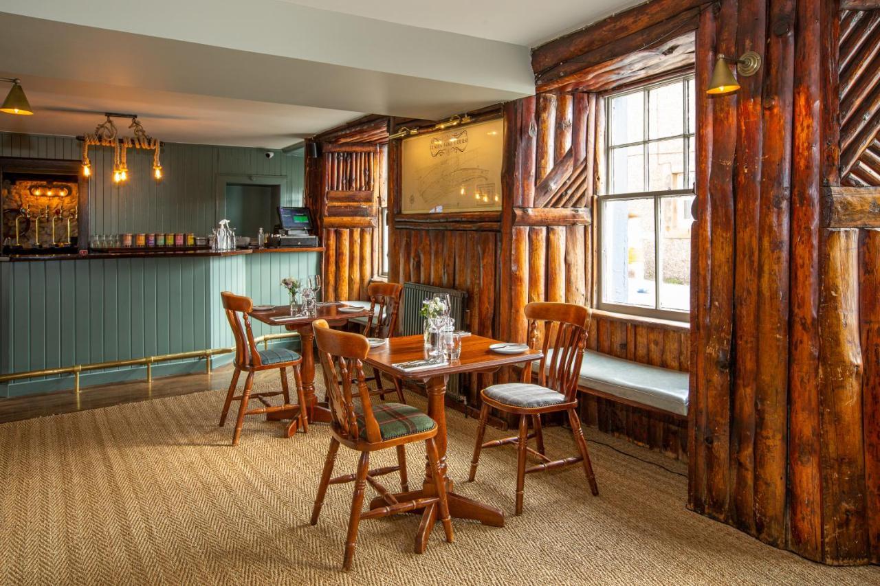 The Crusoe Hotel Lower Largo Bagian luar foto
