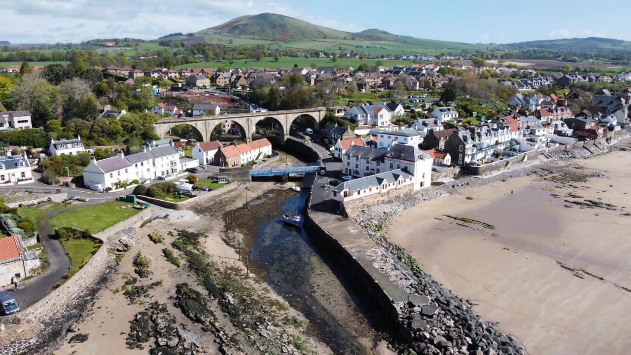 The Crusoe Hotel Lower Largo Bagian luar foto