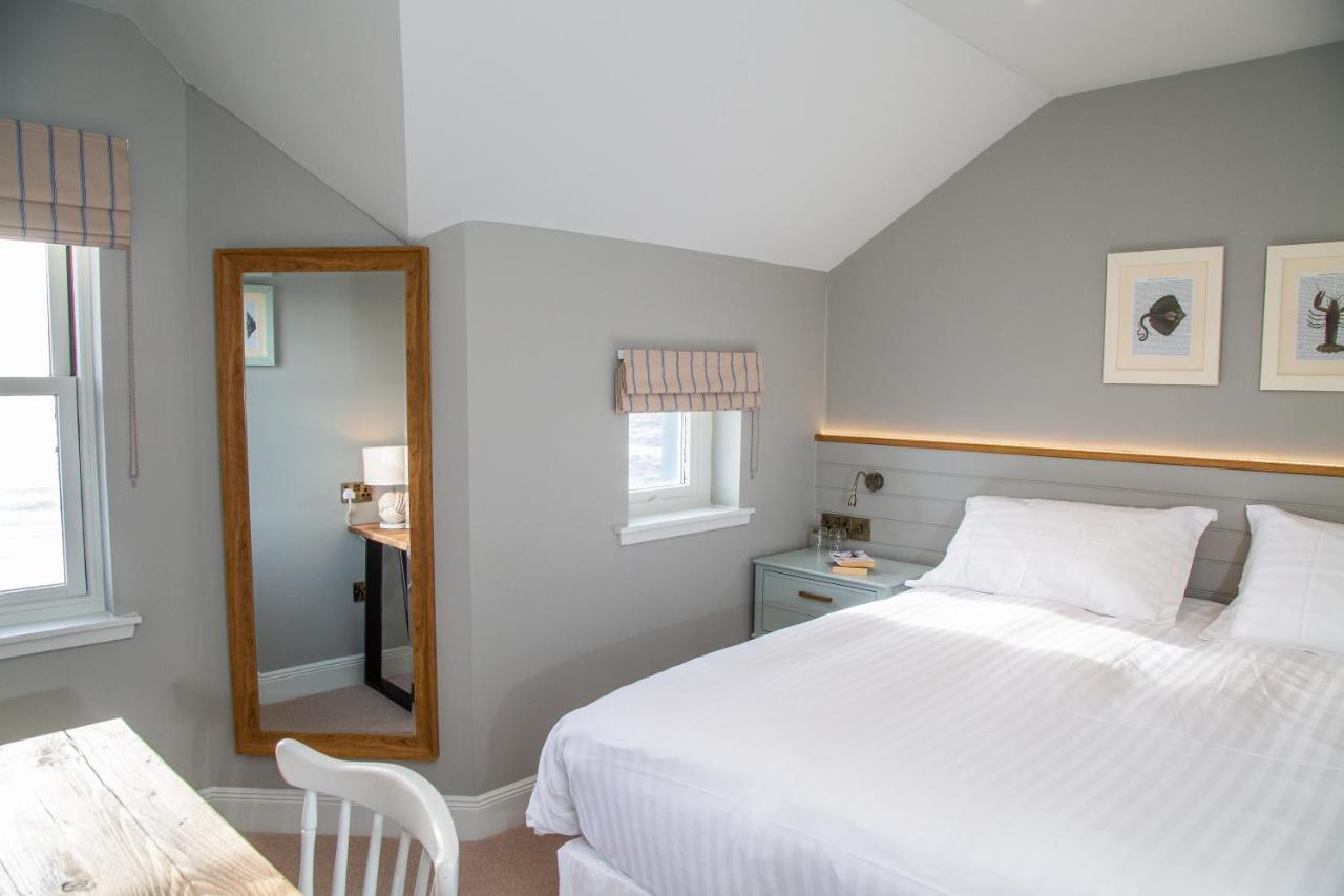The Crusoe Hotel Lower Largo Bagian luar foto